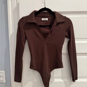 Aritzia/Babaton Bodysuit With Collar